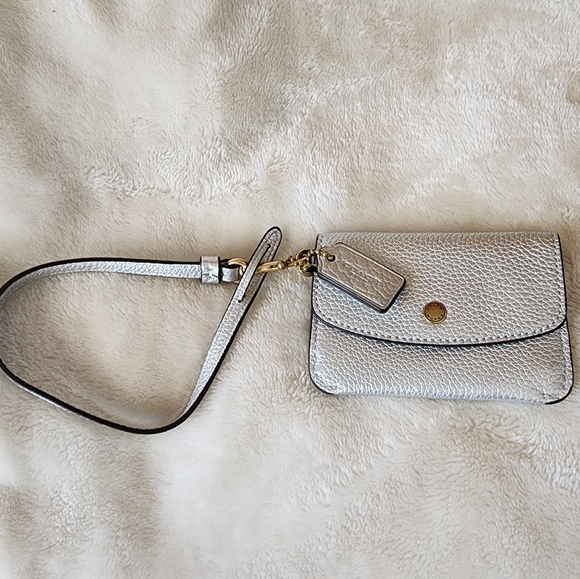 Coach Metallic Leather Card Case - Picture 7 of 8